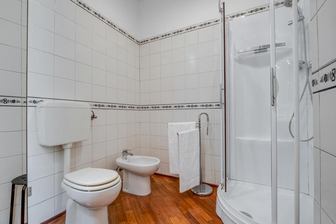 A Due Passi Dalla Pinacoteca Apartment Bologna Luaran gambar